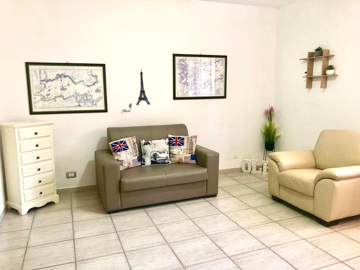 La Maison De Famille Appartamento Indipendente Con Cucina E Lavatrice Olbia Kültér fotó